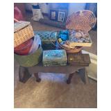 Singer 327K Turquoise Sewing Machine with Notions