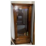 1800's 3-gun cabinet