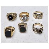 VARIETY OF MENS GOLD TYPE COSTUME JEWELRY RINGS
