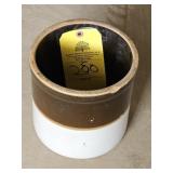 BROWN/WHITE CROCK