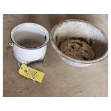 ENAMEL BUCKET/WASH BASIN