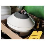 UNITED MEDICAL LABS CENTRIFUGE