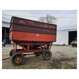APPROX 300 BUSHEL J&M GRAVITY WAGON
