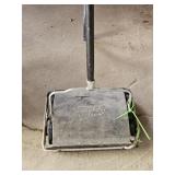 BISSEL SWEEPER