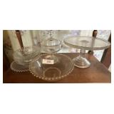 CANDLEWOOD GLASS & CAKE STAND
