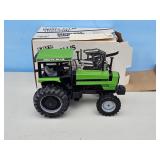 DEUTZ-ALLIS TRACTOR NEW IN BOX TOY