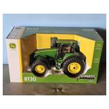 JOHN DEERE 8130 NIB