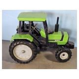 6260 TOY TRACTOR