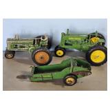 ERTL JOHN DEERE/OLDER TRACTOR/JOHN DEERE MANURE