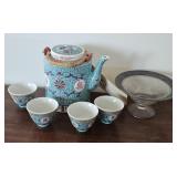TEA POT & CUPS