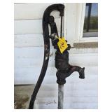 PITCHER PUMP