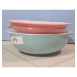 PYREX BLUE BOWL W/LID & PYREX PIE PLATE