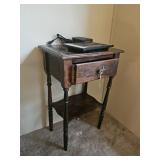1 DOOR STAND W/ ATOMIC CLOCK & RADIO