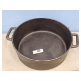 CAST IORN DUTCH OVEN 14IN.