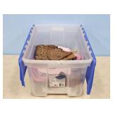 TUB ASSORT. PLACE MATS, SHEETS