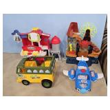 TURTLES PLASTIC TOY VAN, AIRPLANE, RED BARN