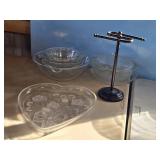 CLEAR PYREX MIXING BOWLS/PIE PLATES