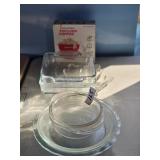 PYREX PIE PAN/SQUARE CAKE PAN