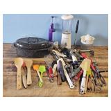GRANITE PAN/UTENSILS/JUICER