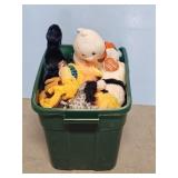 LARGE TOTE OF TY BEAR & BEANIE BABIES