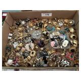 Costume jewelry - Avon