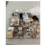 Costume jewelry - Avon