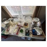 Dishware, cookie pans, serving trays & cookware