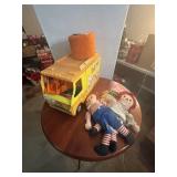 Barbie bus & Raggedy Ann dolls
