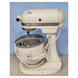 OLDER KITCHENAID MIXER MODEL K5-A
