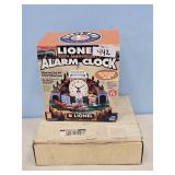 LIONEL TRAIN CLOCK & TRAIN PIECES