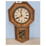 REGULATOR WALL CLOCK W/KEY NOT TESTED