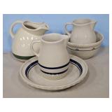 ROSEVILLE OH  PITCHERS, PIE PLATE W/BLUE BAND