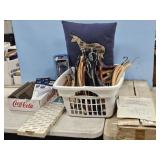 WOODEN HANGERS, SHOWER HEAD, VALANCE ROD KIT