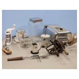 FOOD CHOPPER, TOP TO ICE CHIPPER, MIXER