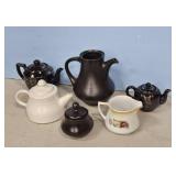 MCCOY TEA POT & SUGAR, MORIAGE TEA POT & CREAMER