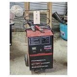 CENTURY PROFESSIONAL BATTERY CHARGER