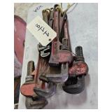 ASSORTMENT OF PIPE WRENCHES