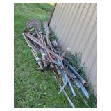 SMALL AMOUNT OF SCRAP