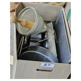 COLANDER, COOKIE, SHEET, CAKE PANS