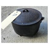 3 FOOTED CAST IRON BEAN POT