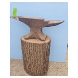 APPROX. 110 POUND ANVIL W/STUMP GOOD