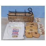 LONGABERGER SLEIGH BASKET HOLDER & APPRONS