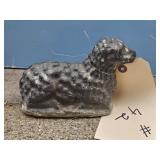 EARLY LEAD LAMB-HEAVY