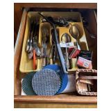 Flatware & kitchen utensils