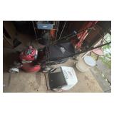 Craftsmen 6.75hp Self propelled mower w/ leaf bas