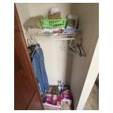 Content of closet towels & 3 piece sheet set Twin