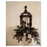 Wall sconce with birds