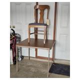 CARD TABLE/WOOD CHAIR