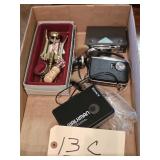 WALKMAN, TRANSISTOR RADIO