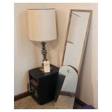 2 MIRRORS, BRASS LAMP AND EDIN PURE HEATER